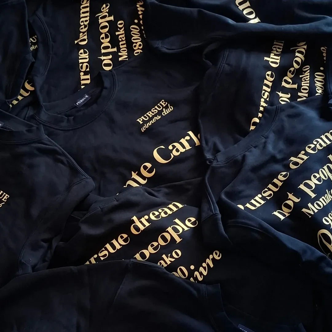 PURSUE DREAMS CREWNECK NAVY